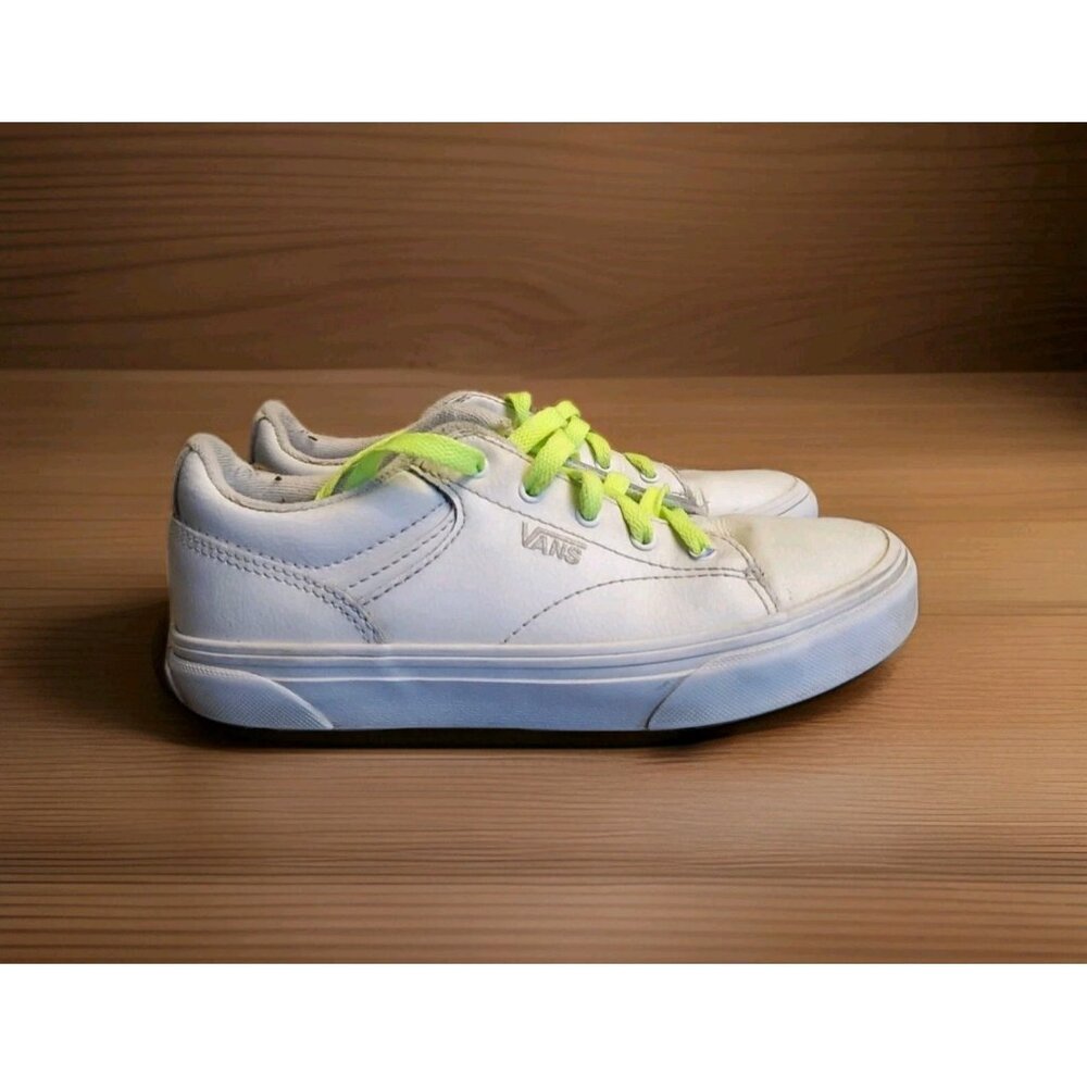 Vans Leather Lace Up Skate Shoes Youth Size 3 White